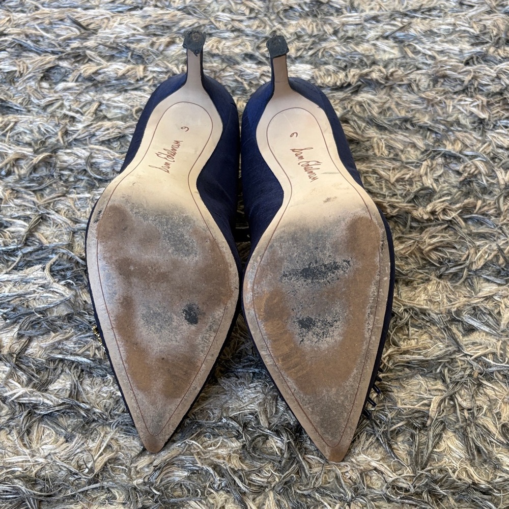 Sam Edelman Navy Beaded Pointed Toe Ankle Strap Heels Size 6 Limited Edition - Picture 8 of 16